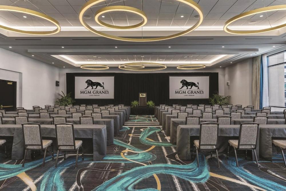 Mgm Grand Hotel & Casino By Suiteness Las Vegas Luaran gambar